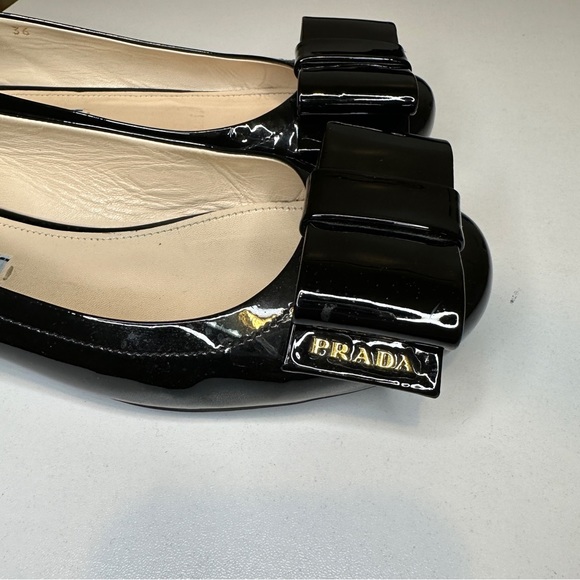 PRADA Patent Leather Black Bow Prada Authentic Flats - Picture 14 of 16